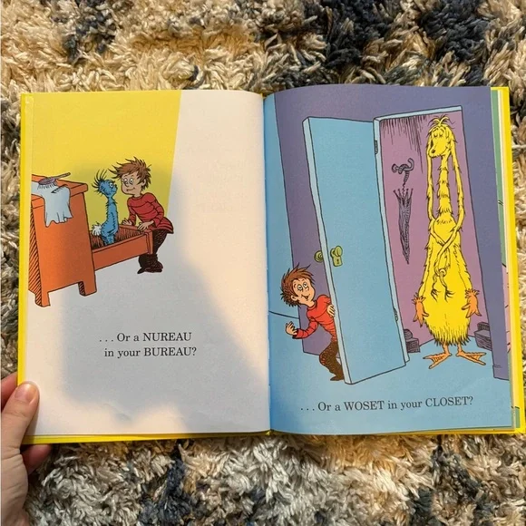 THERES A WOCKET IN MY POCKET hardcover Dr Seuss book - Picture 4 of 5